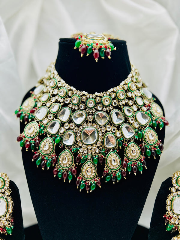 Kundan Maroon Green Bridal Set