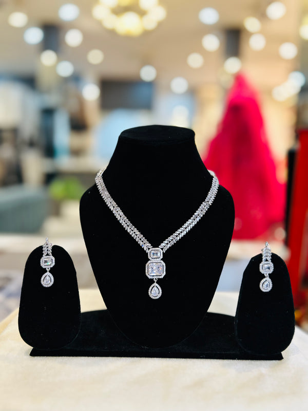 Box Stone Necklace Set