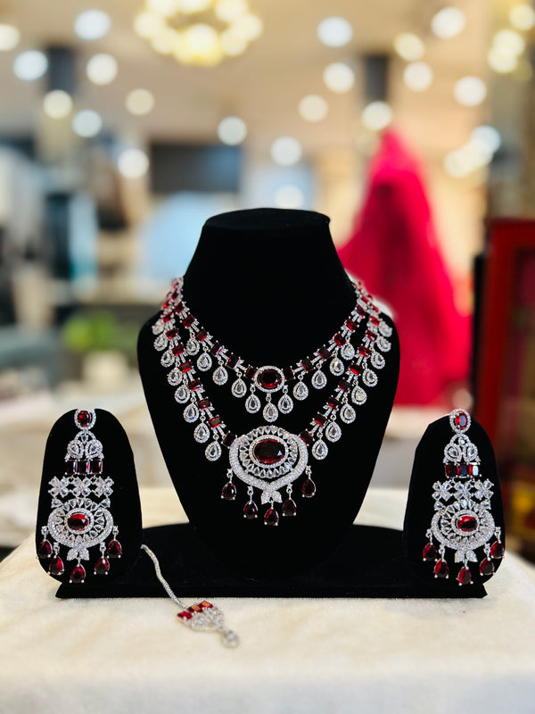 Queen Red Necklace